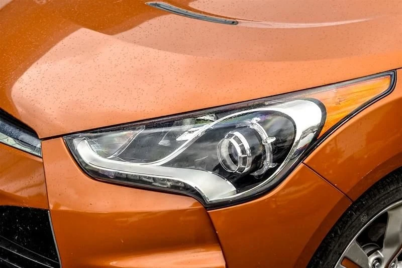 2015 Hyundai Veloster - Image 15 of 16