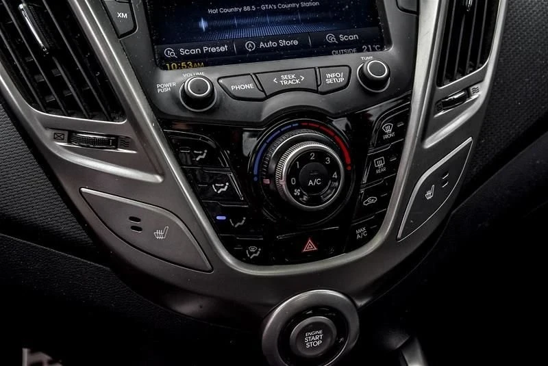 2015 Hyundai Veloster - Image 8 of 16