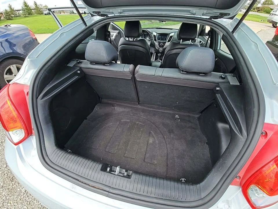 2015 Hyundai Veloster - Image 7 of 11