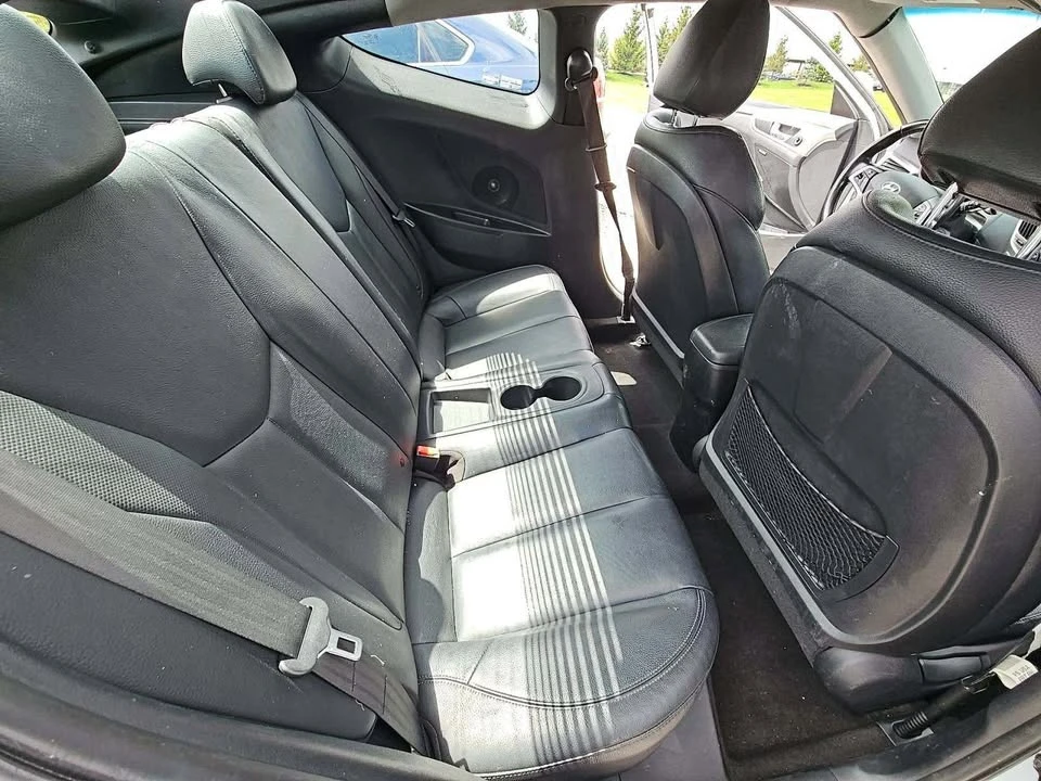 2015 Hyundai Veloster - Image 8 of 11