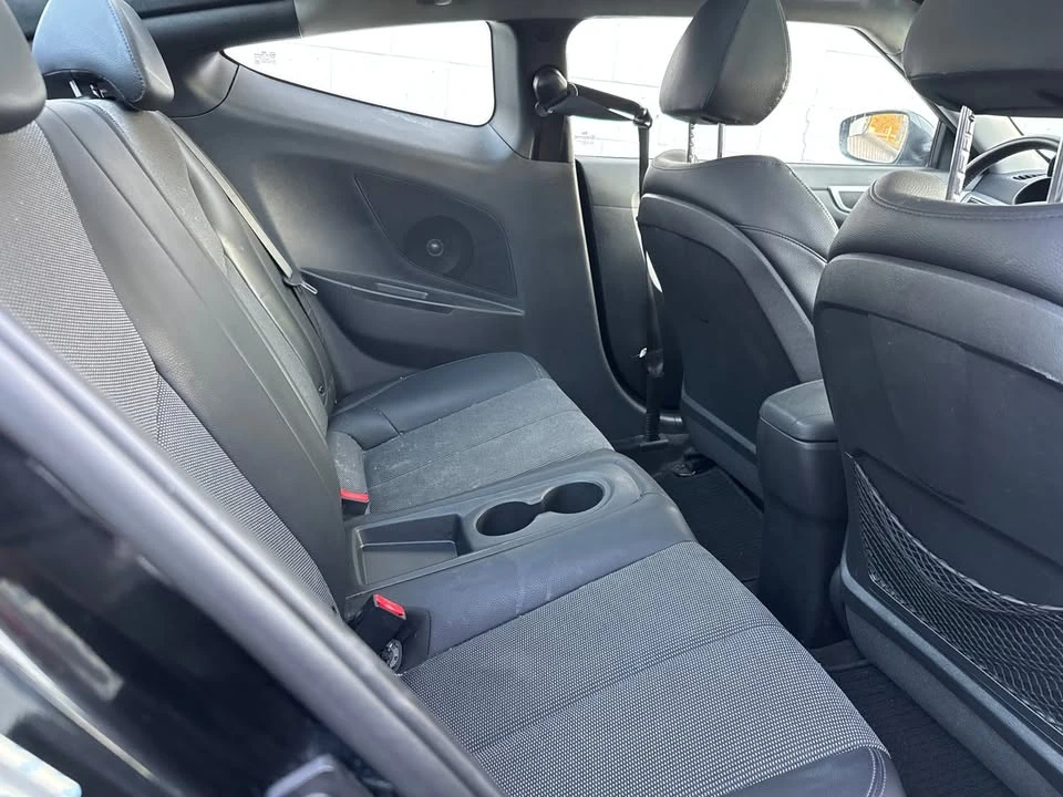 2015 Hyundai Veloster - Image 4 of 9