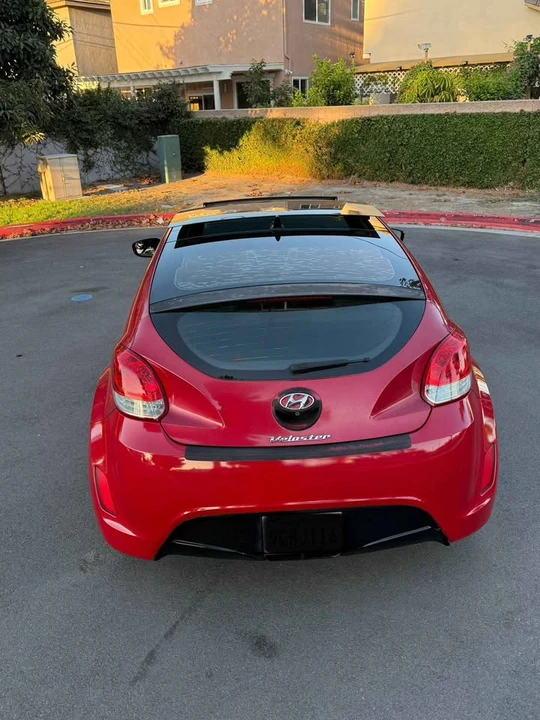 2015 Hyundai Veloster - Image 5 of 13