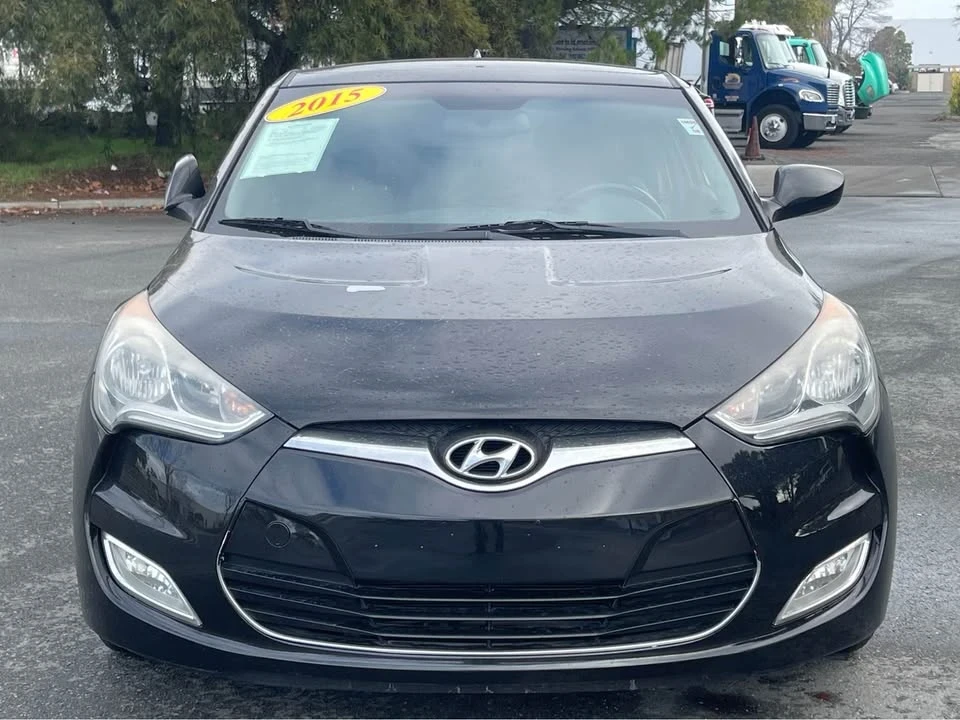 2015 Hyundai Veloster - Image 2 of 14