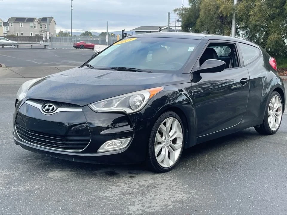 2015 Hyundai Veloster - Image 3 of 14