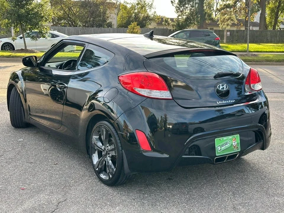 2015 Hyundai Veloster - Image 6 of 20