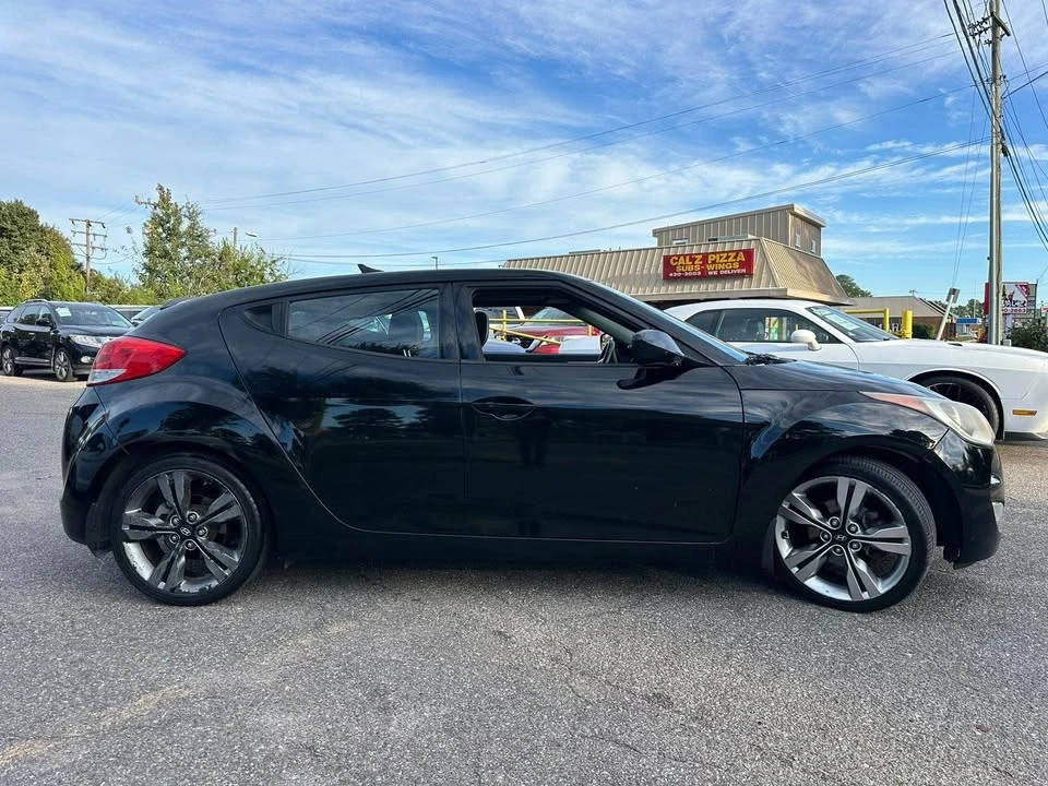 2015 Hyundai Veloster - Image 5 of 20