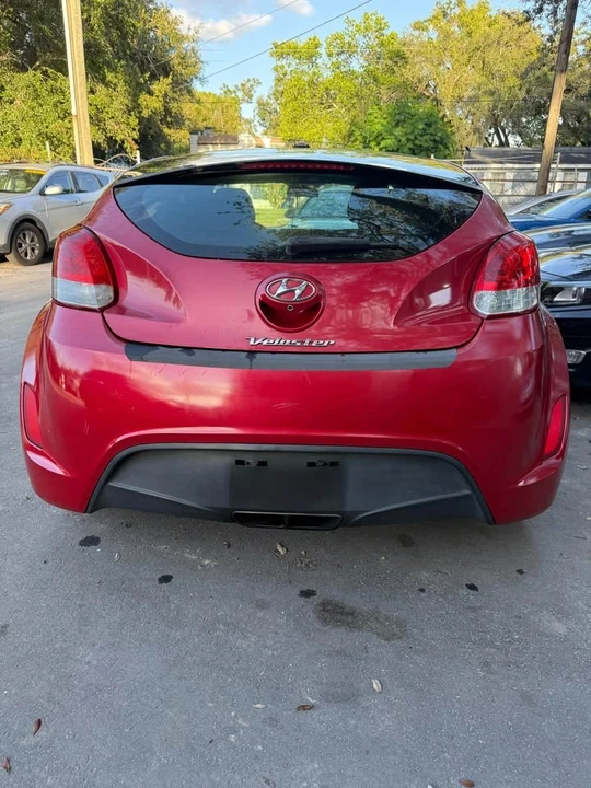 2015 Hyundai Veloster - Image 6 of 9