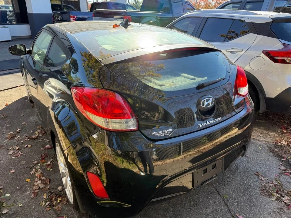 2015 Hyundai Veloster - Image 3 of 7