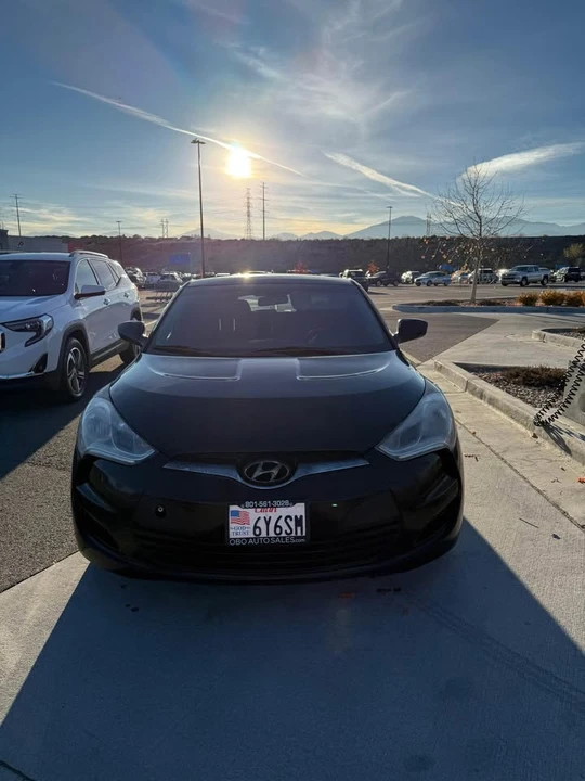 2015 Hyundai Veloster - Image 4 of 9