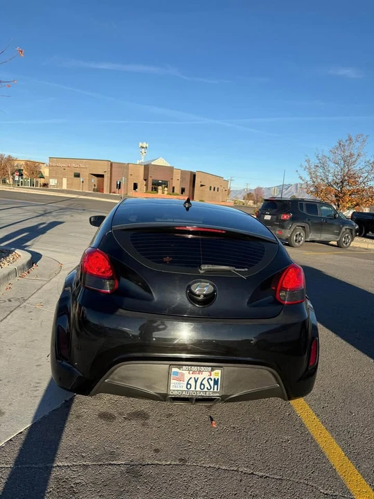 2015 Hyundai Veloster - Image 3 of 9