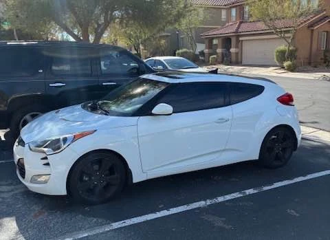 2015 Hyundai Veloster - Image 6 of 15