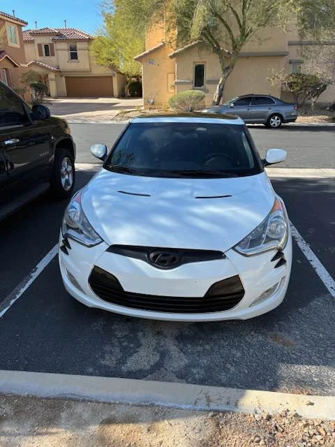 2015 Hyundai Veloster - Image 5 of 15