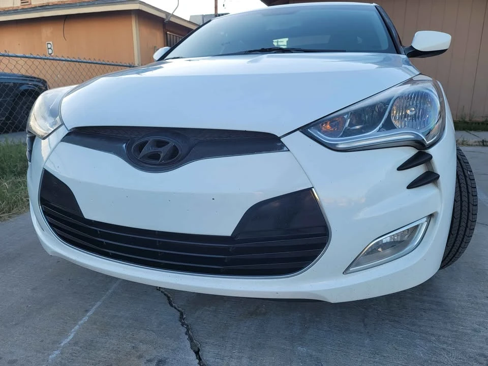 2015 Hyundai Veloster - Image 7 of 10