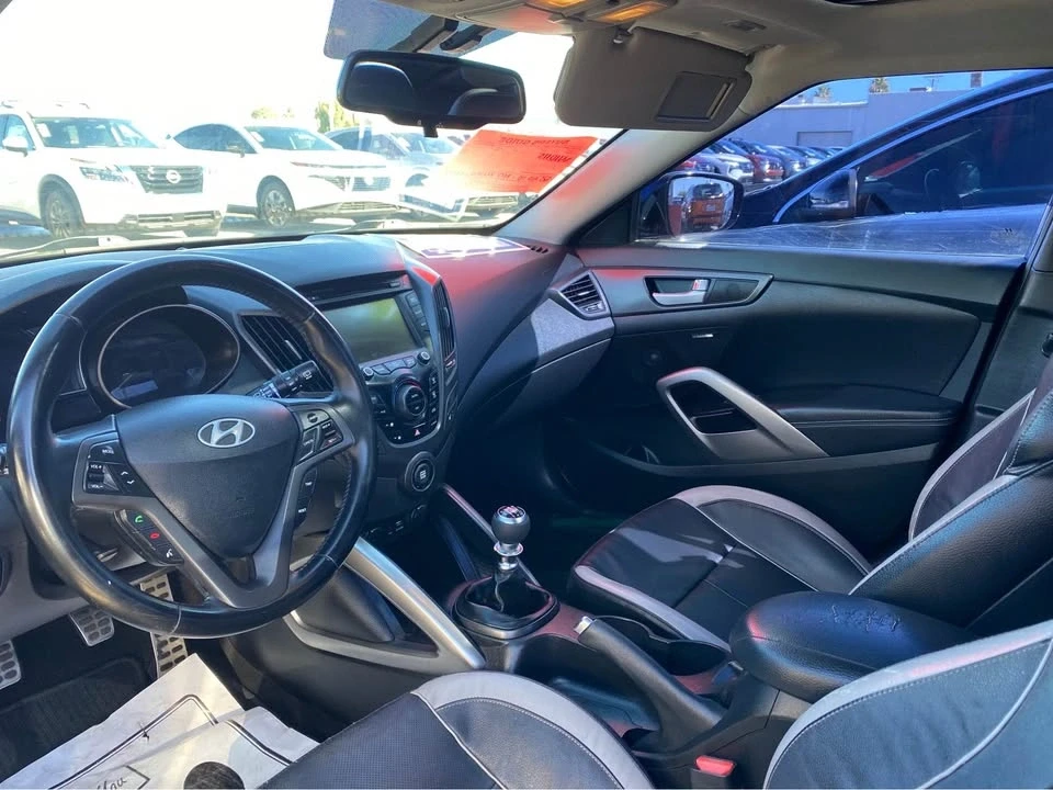 2015 Hyundai Veloster - Image 9 of 9