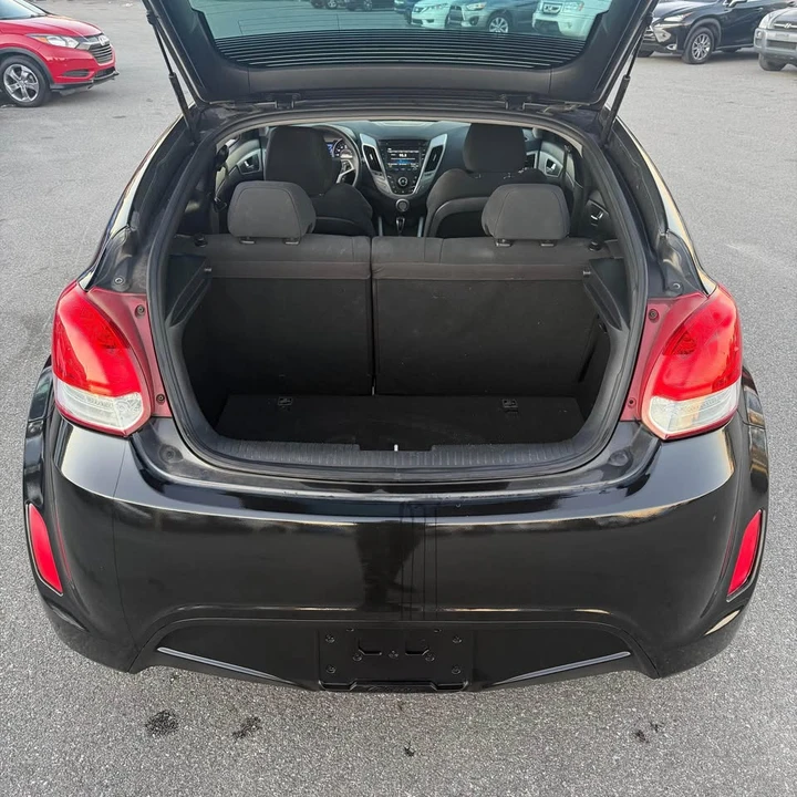 2015 Hyundai Veloster - Image 6 of 12