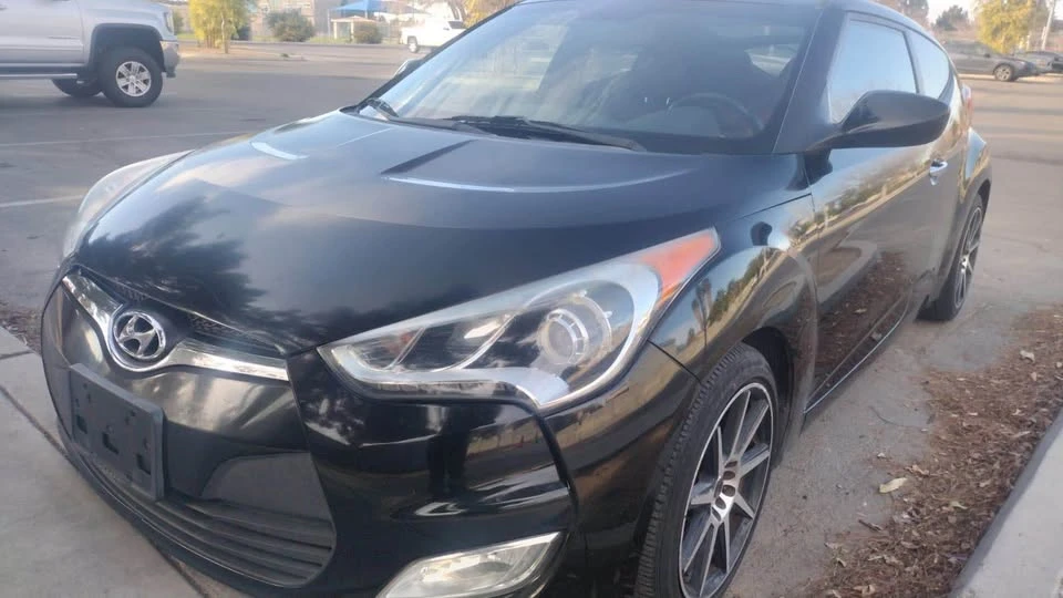 2015 Hyundai Veloster - Image 18 of 20