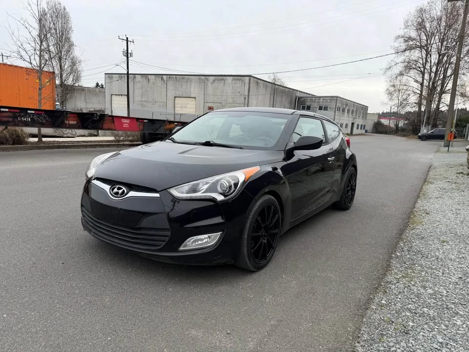 2015 Hyundai Veloster - Image 3 of 14