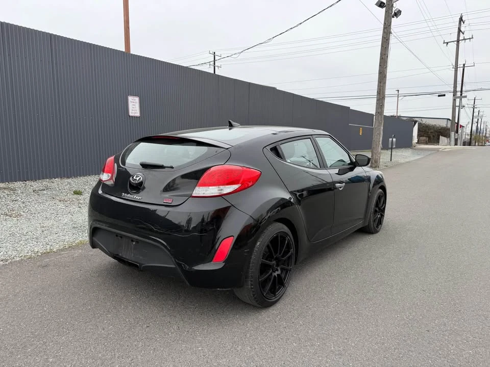2015 Hyundai Veloster - Image 7 of 14
