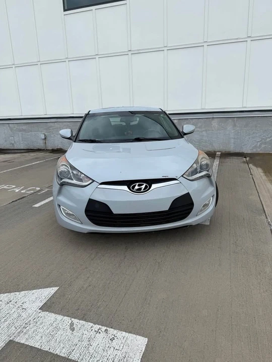 2015 Hyundai Veloster - Image 4 of 7