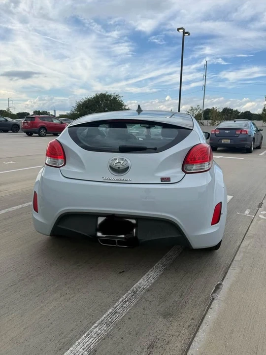 2015 Hyundai Veloster - Image 7 of 7