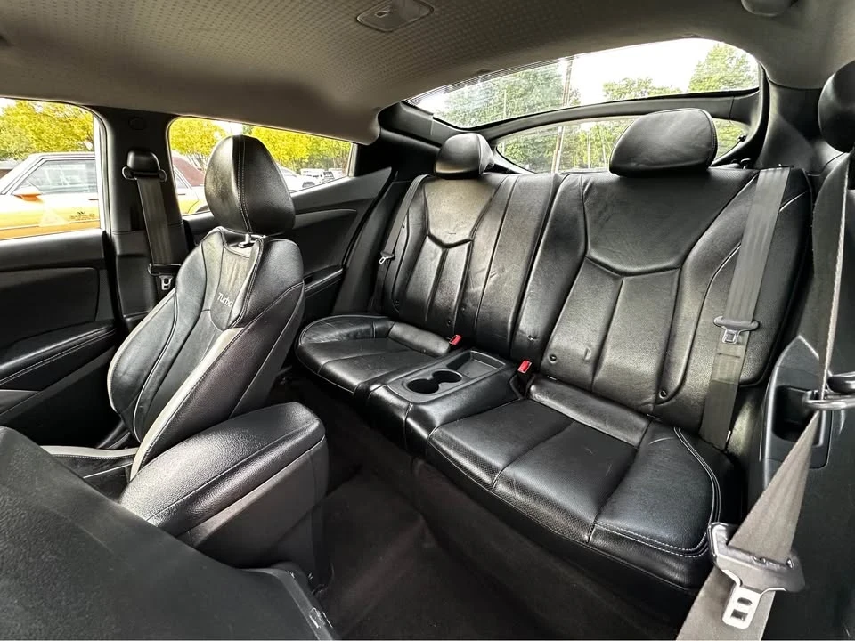 2015 Hyundai Veloster - Image 11 of 15