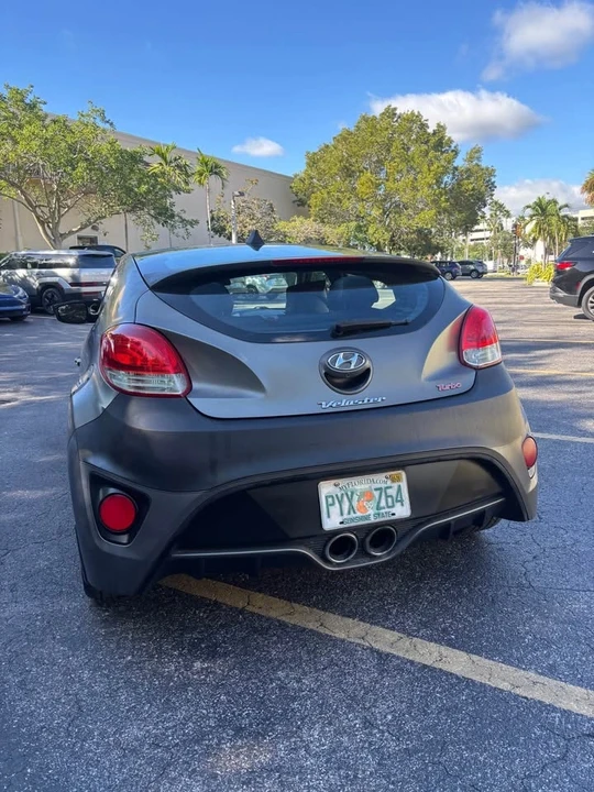 2015 Hyundai Veloster - Image 3 of 8
