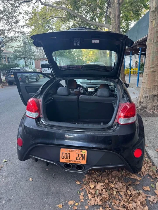 2015 Hyundai Veloster - Image 7 of 20