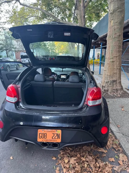 2015 Hyundai Veloster - Image 6 of 20