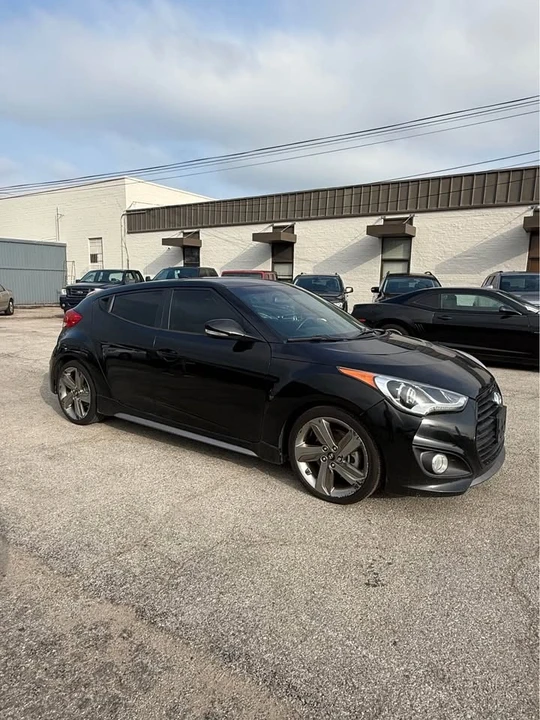 2015 Hyundai Veloster - Image 3 of 10