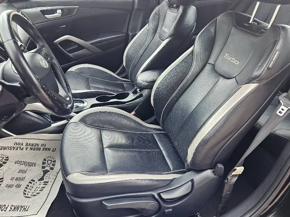 2015 Hyundai Veloster - Image 15 of 19