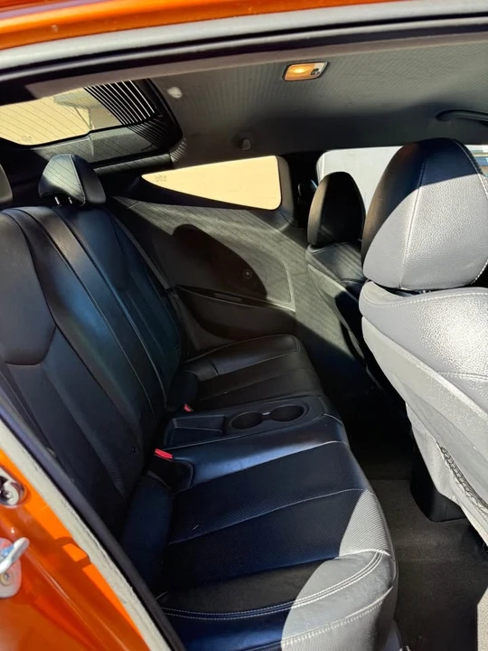 2015 Hyundai Veloster - Image 12 of 20