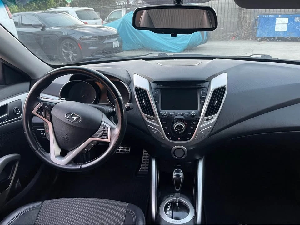 2015 Hyundai Veloster - Image 11 of 11