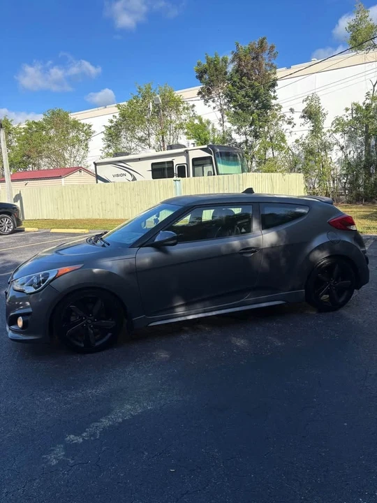 2015 Hyundai Veloster - Image 4 of 8