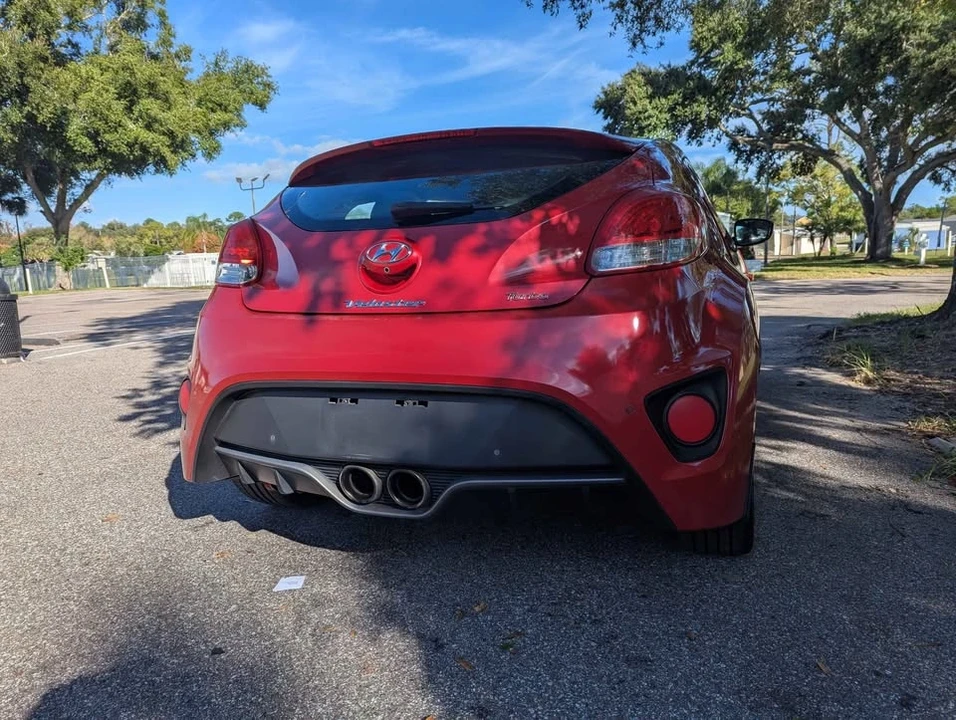 2015 Hyundai Veloster - Image 4 of 11