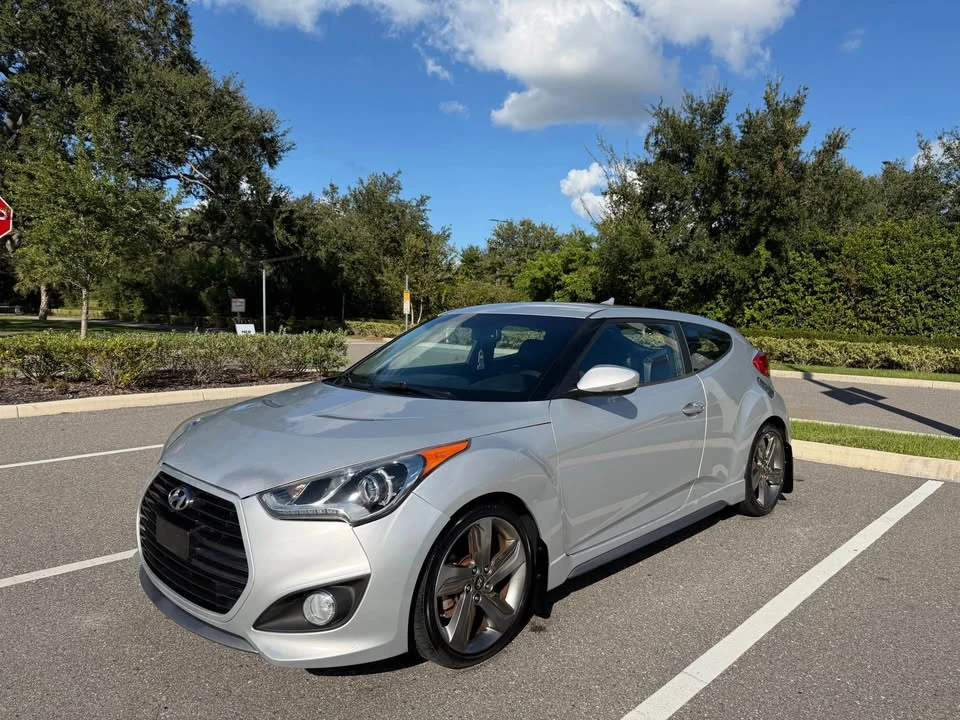 2015 Hyundai Veloster - Image 6 of 14