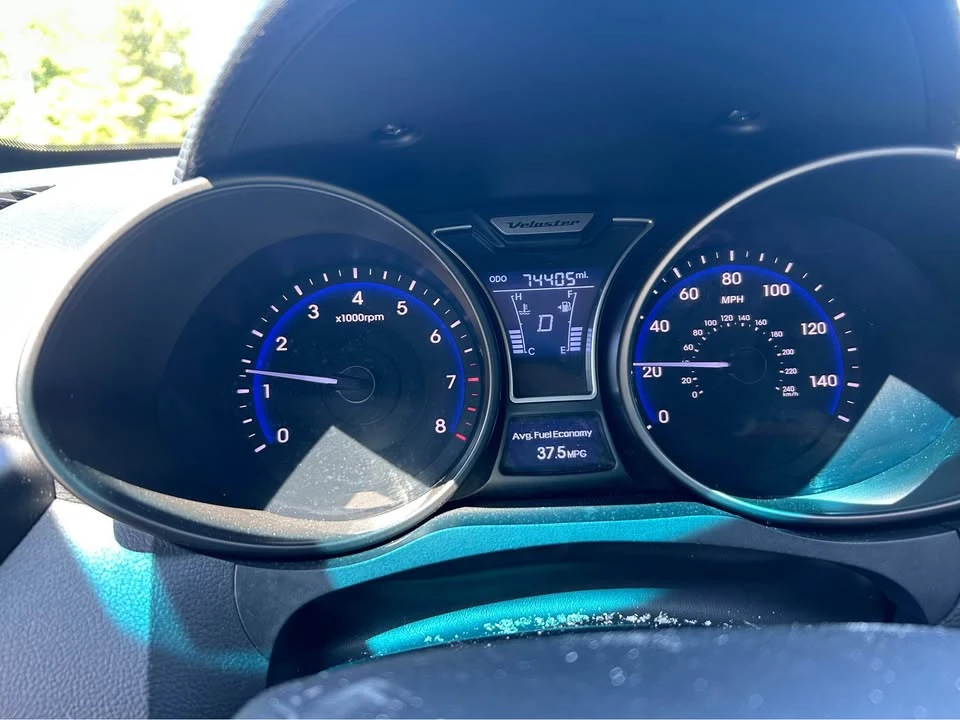 2015 Hyundai Veloster - Image 6 of 7