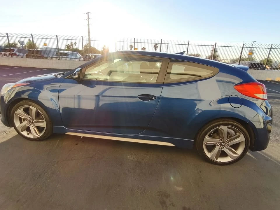 2015 Hyundai Veloster - Image 13 of 20