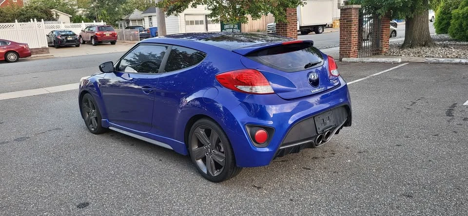 2015 Hyundai Veloster - Image 4 of 12