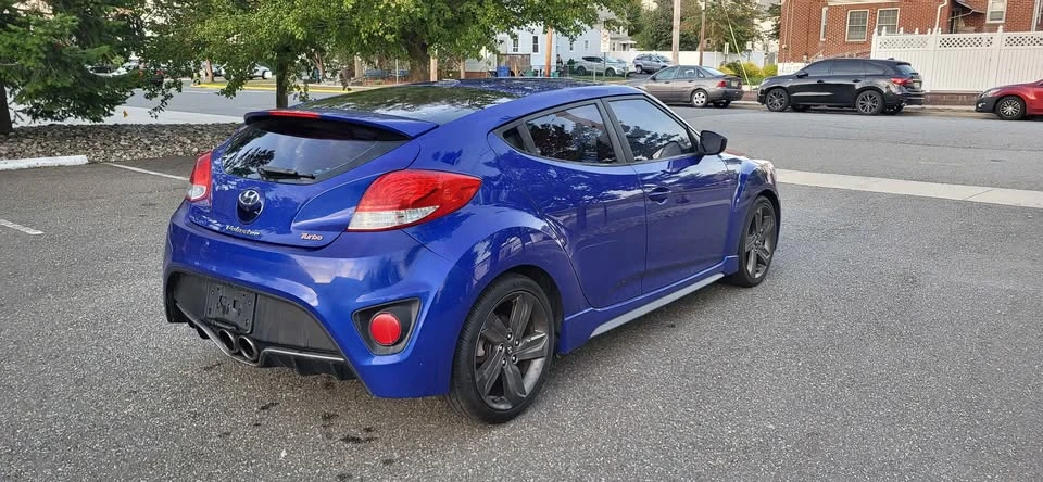 2015 Hyundai Veloster - Image 6 of 12