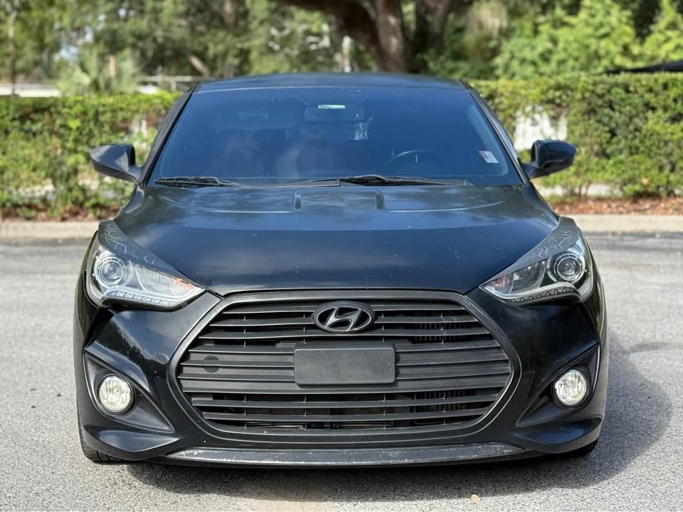 2015 Hyundai Veloster - Image 2 of 14