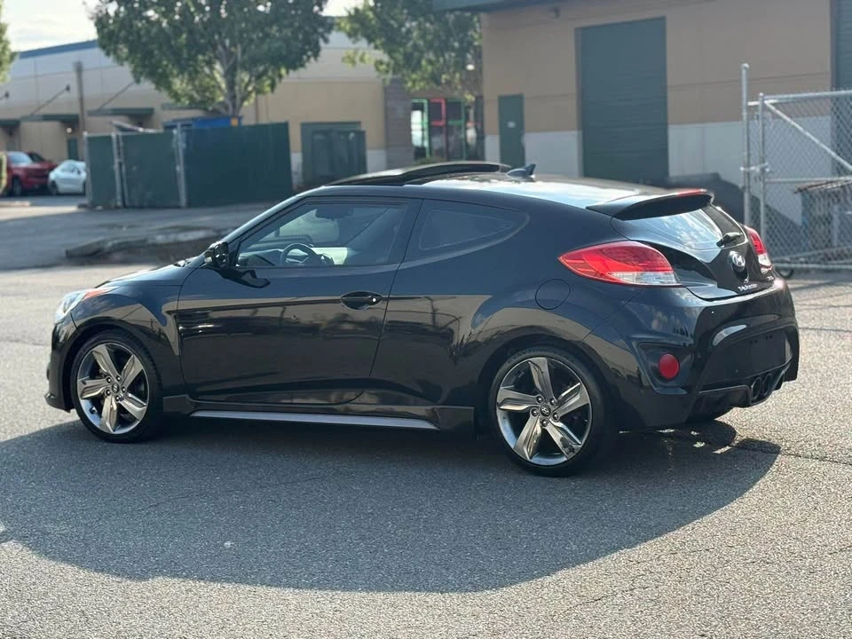 2015 Hyundai Veloster - Image 7 of 15