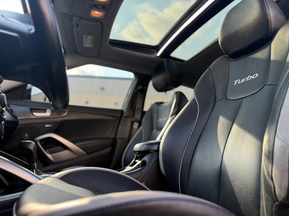 2015 Hyundai Veloster - Image 11 of 15