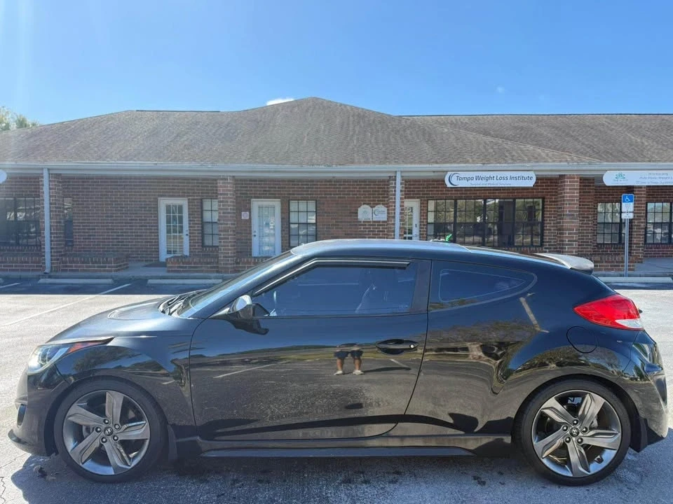2015 Hyundai Veloster - Image 3 of 8
