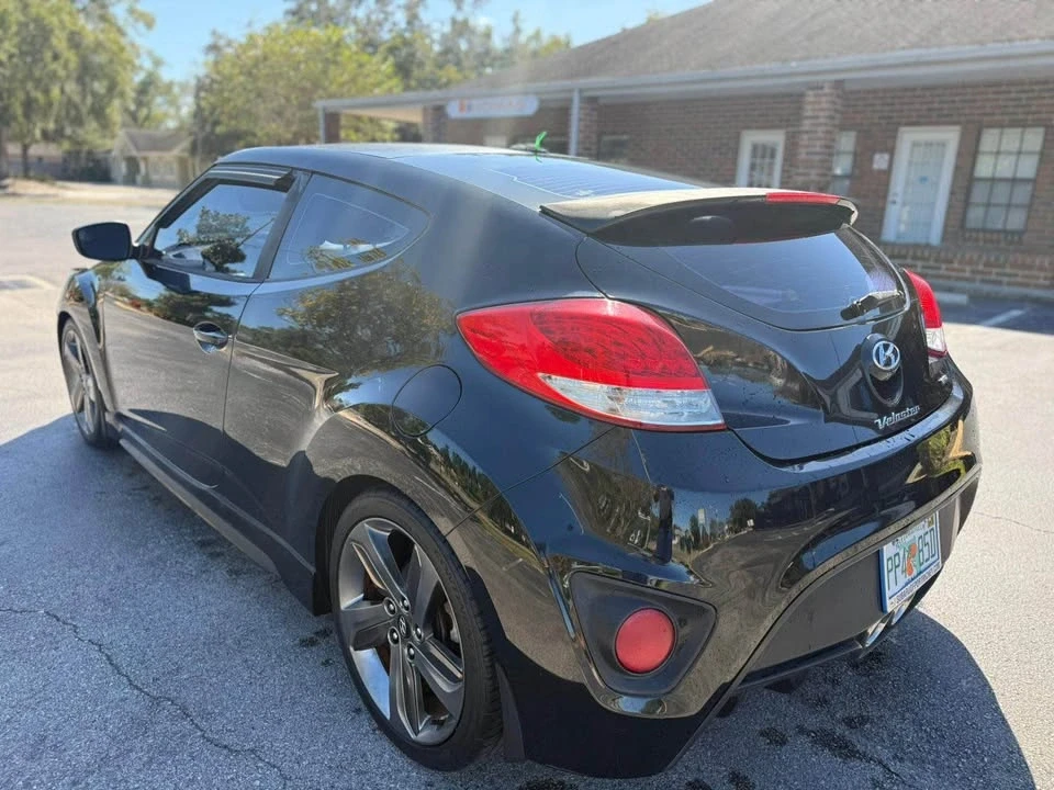 2015 Hyundai Veloster - Image 3 of 10