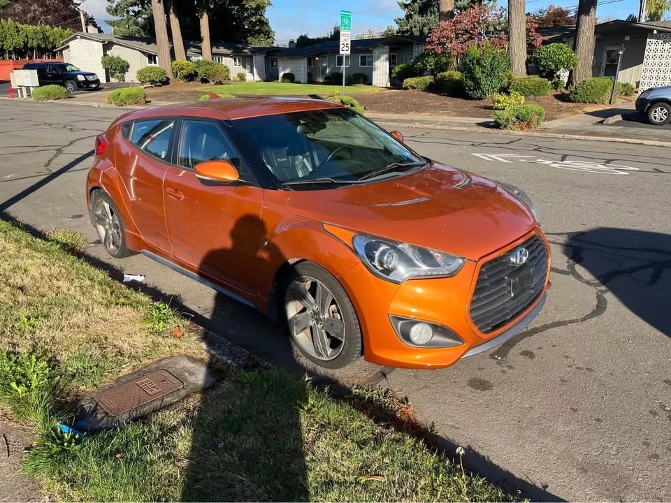 2015 Hyundai Veloster - Image 4 of 12