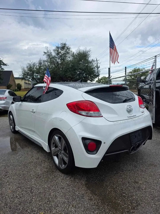 2015 Hyundai Veloster - Image 5 of 17