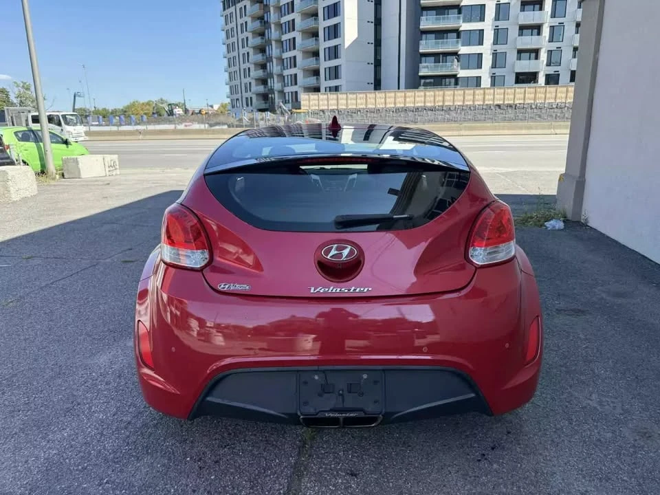 2015 Hyundai Veloster - Image 3 of 12