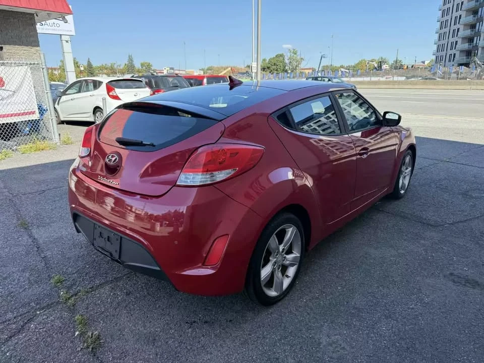 2015 Hyundai Veloster - Image 4 of 12