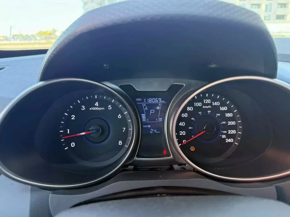 2015 Hyundai Veloster - Image 12 of 12