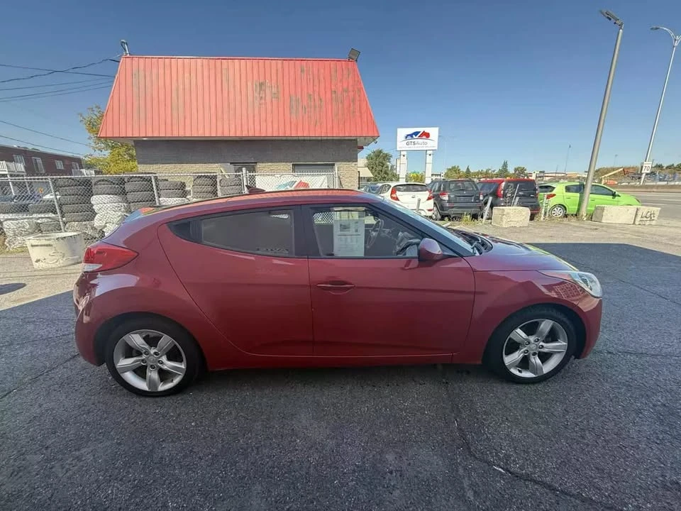2015 Hyundai Veloster - Image 5 of 12